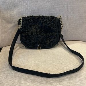Beautiful Betsy Johnson black flower shoulder bag